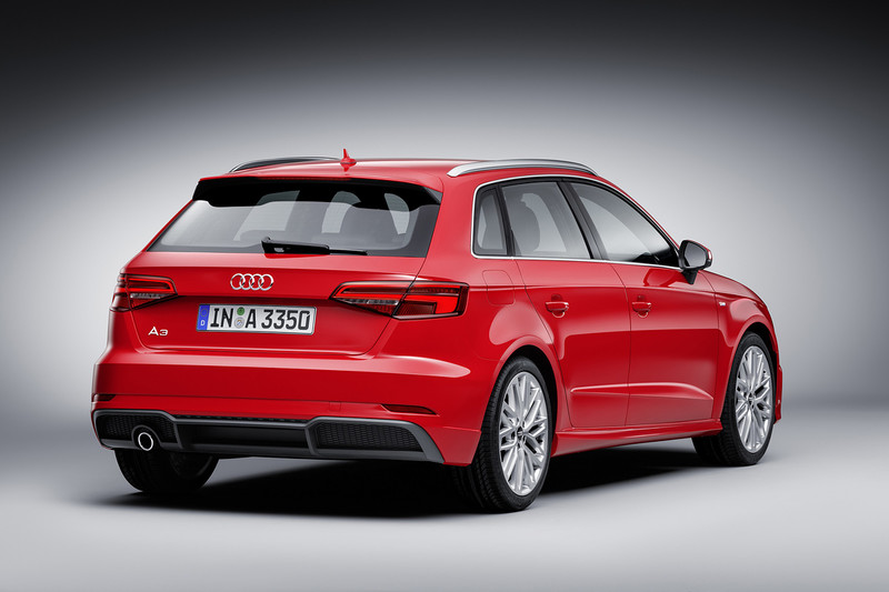 入門售價下修至143萬元 小改款《A3 Sportback》與《A3 Sedan》推出上市 入門售價下修至143萬元 小改款《A3 Sportback》與《A3 Sedan》推出上市