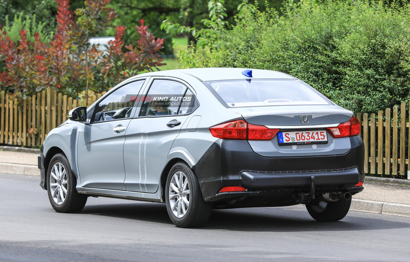《Insight Hybrid》可望回歸?《Honda》謎樣偽裝車現身測試中 《Insight Hybrid》可望回歸?《Honda》謎樣偽裝車現身測試中