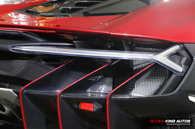 全球20分之1的億元瑰寶 《Lamborghini Centenario》抵臺亮相 全球20分之1的億元瑰寶 《Lamborghini Centenario》抵臺亮相
