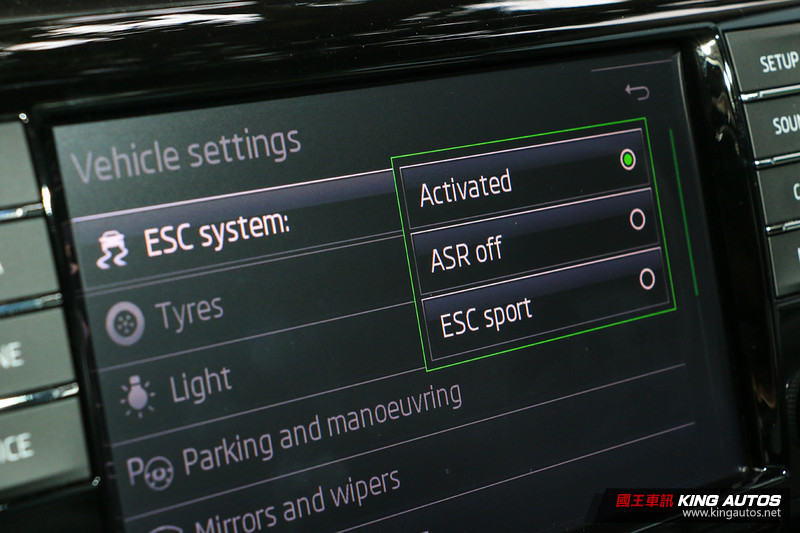 【Why Buy?】《Škoda Superb 2.0 TDI》值得購買的理由? 【Why Buy?】《Škoda Superb 2.0 TDI》值得購買的理由?