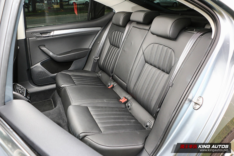【Why Buy?】《Škoda Superb 2.0 TDI》值得購買的理由? 【Why Buy?】《Škoda Superb 2.0 TDI》值得購買的理由?