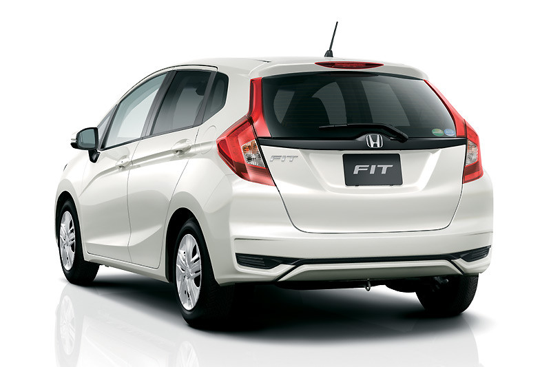 縮編雙車型、S版追加6SRS 三代小改《Honda Fit》車系67萬起開始接單 縮編雙車型、S版追加6SRS 三代小改《Honda Fit》車系67萬起開始接單