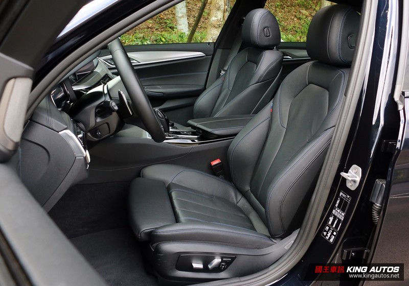 功高卻不震主—《BMW M550i xDrive》試駕報導 功高卻不震主—《BMW M550i xDrive》試駕報導