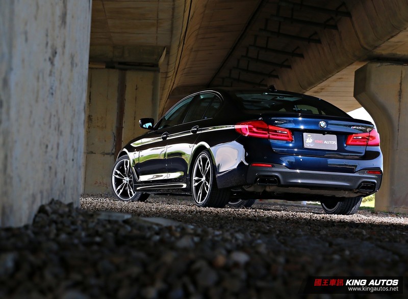 功高卻不震主—《BMW M550i xDrive》試駕報導 功高卻不震主—《BMW M550i xDrive》試駕報導