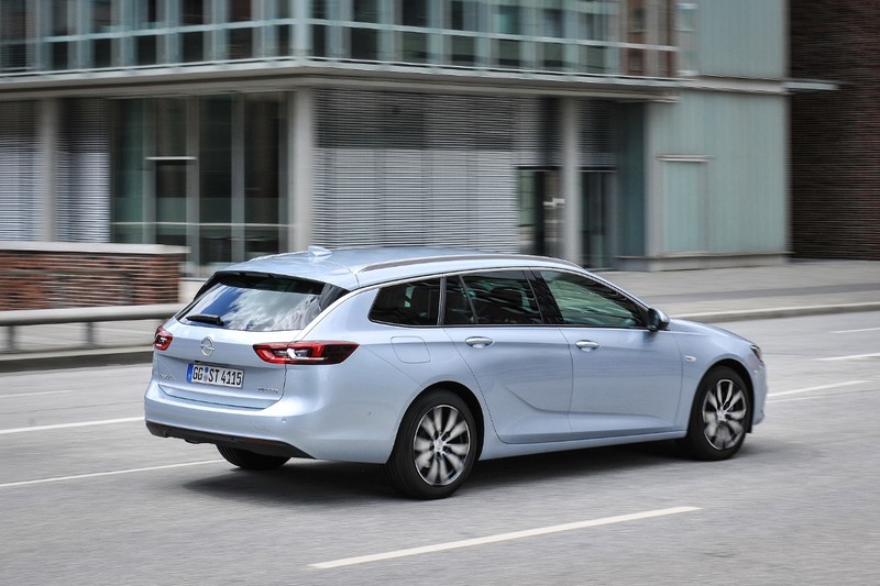 新世代《Opel Insignia》歐洲市場累積接單突破5萬張大關 新世代《Opel Insignia》歐洲市場累積接單突破5萬張大關