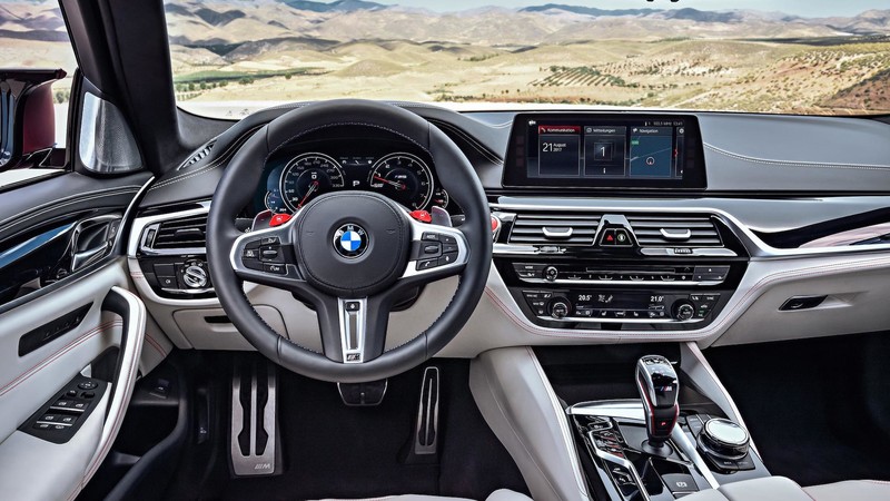 身懷600匹、3.4秒加速破百 新世代《BMW M5》歐洲正式發表 身懷600匹、3.4秒加速破百 新世代《BMW M5》歐洲正式發表