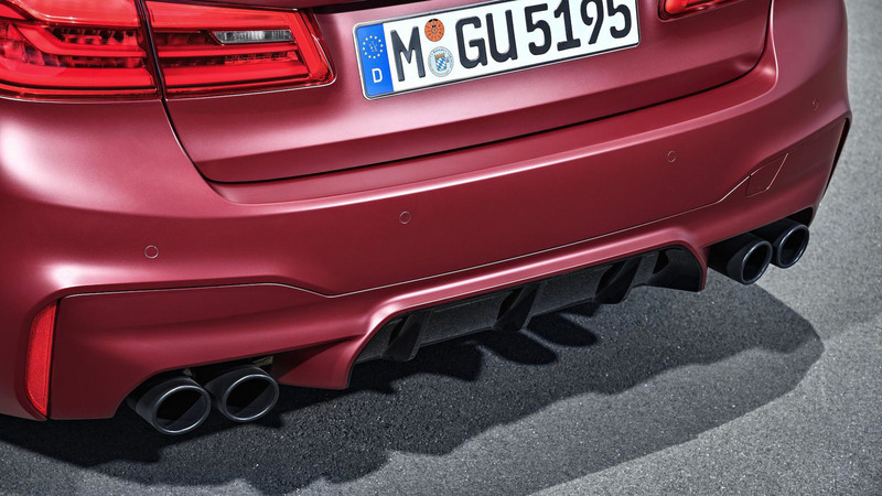 身懷600匹、3.4秒加速破百 新世代《BMW M5》歐洲正式發表 身懷600匹、3.4秒加速破百 新世代《BMW M5》歐洲正式發表