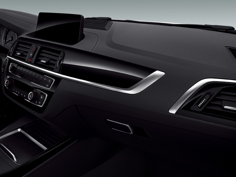 《BMW 118i/118d M Sport Edition Shadow》日本市場限量發表 《BMW 118i/118d M Sport Edition Shadow》日本市場限量發表