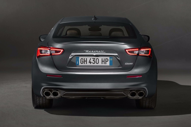 小針美容升級矩陣式LED頭燈 小改款《Maserati Ghibli》成都車展搶先發表 小針美容升級矩陣式LED頭燈 小改款《Maserati Ghibli》成都車展搶先發表