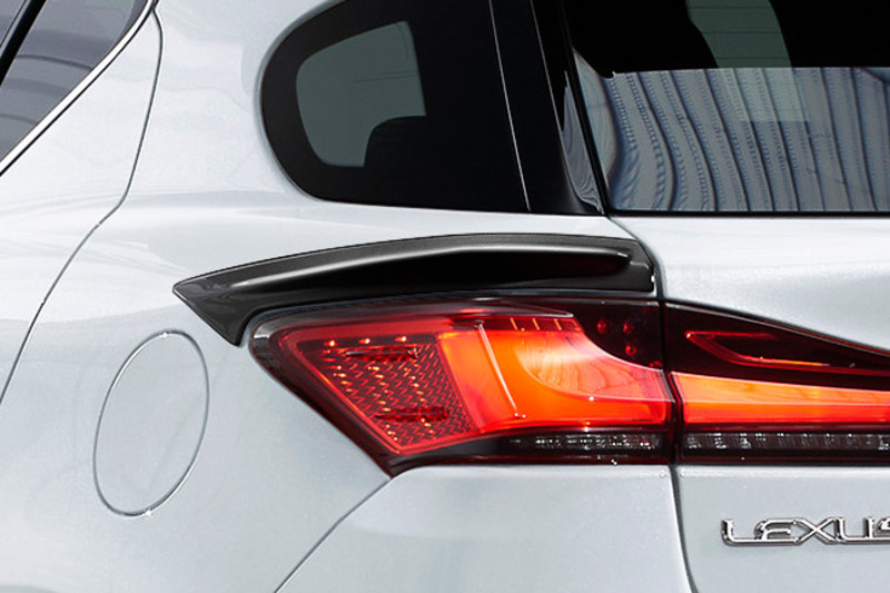 TRD加持更顯動感 小改款《Lexus CT 200h F Sport》專用套件同步發表 TRD加持更顯動感 小改款《Lexus CT 200h F Sport》專用套件同步發表