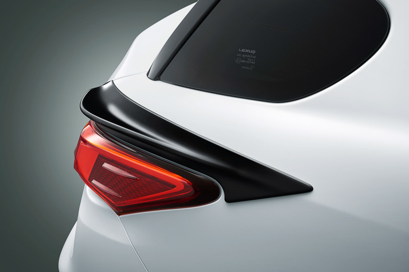 TRD加持更顯動感 小改款《Lexus CT 200h F Sport》專用套件同步發表 TRD加持更顯動感 小改款《Lexus CT 200h F Sport》專用套件同步發表