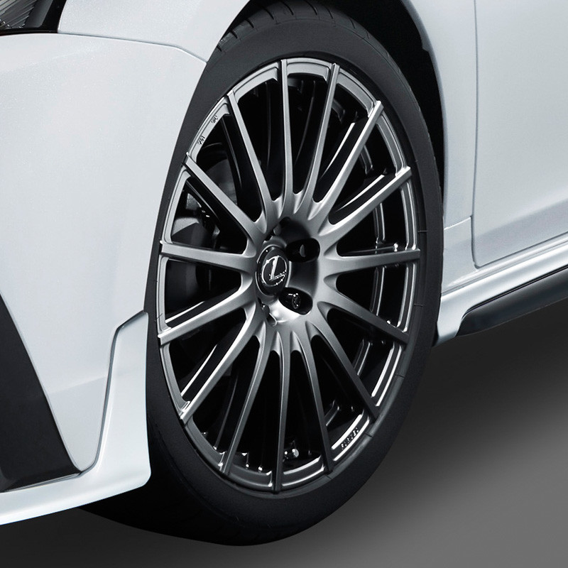 TRD加持更顯動感 小改款《Lexus CT 200h F Sport》專用套件同步發表 TRD加持更顯動感 小改款《Lexus CT 200h F Sport》專用套件同步發表