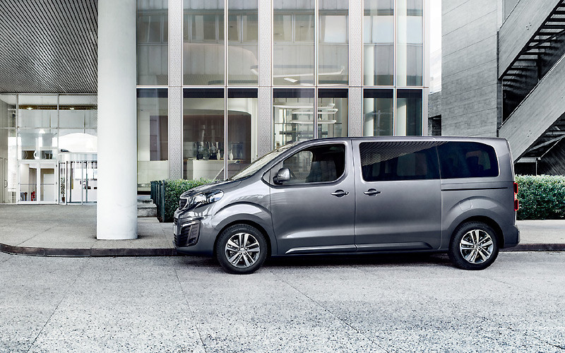 目標同級安全與油耗的領航家 《Peugeot Traveller》149.8萬起即將展開預售 目標同級安全與油耗的領航家 《Peugeot Traveller》149.8萬起即將展開預售