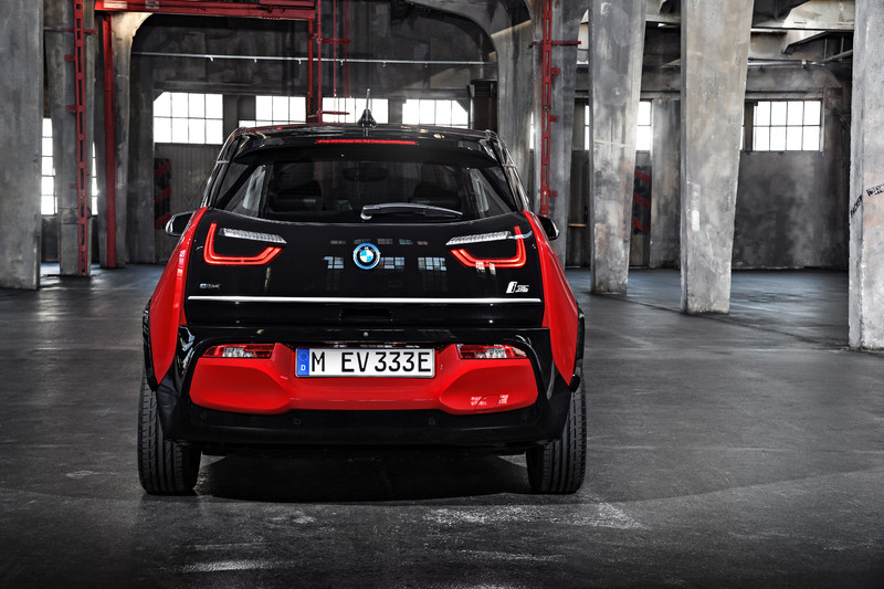 《BMW》發表小改款《i3》電動車 運動版《i3s》加入車系陣容 《BMW》發表小改款《i3》電動車 運動版《i3s》加入車系陣容