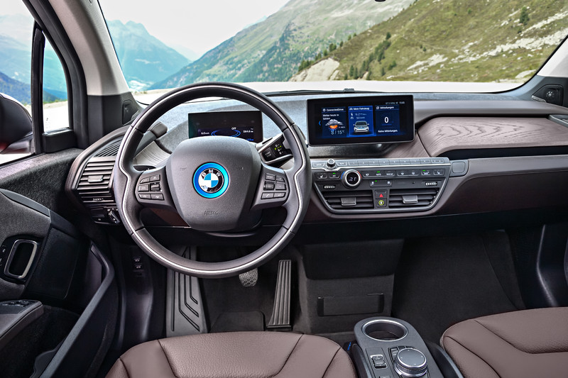 《BMW》發表小改款《i3》電動車 運動版《i3s》加入車系陣容 《BMW》發表小改款《i3》電動車 運動版《i3s》加入車系陣容