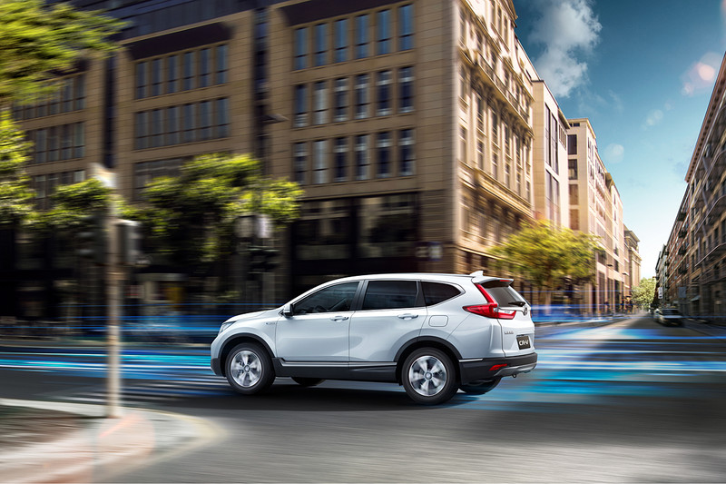 《Urban EV》概念與《CR-V Hybrid》齊發 《Honda》法蘭克福車展揭示新能源戰略 《Urban EV》概念與《CR-V Hybrid》齊發 《Honda》法蘭克福車展揭示新能源戰略