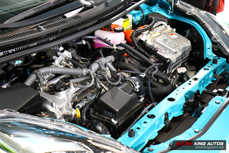 推廣油電車直降7萬 二度改款《Toyota Prius c》79.9萬親民搶市 推廣油電車直降7萬 二度改款《Toyota Prius c》79.9萬親民搶市