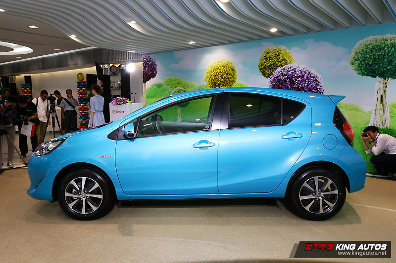 推廣油電車直降7萬 二度改款《Toyota Prius c》79.9萬親民搶市 推廣油電車直降7萬 二度改款《Toyota Prius c》79.9萬親民搶市