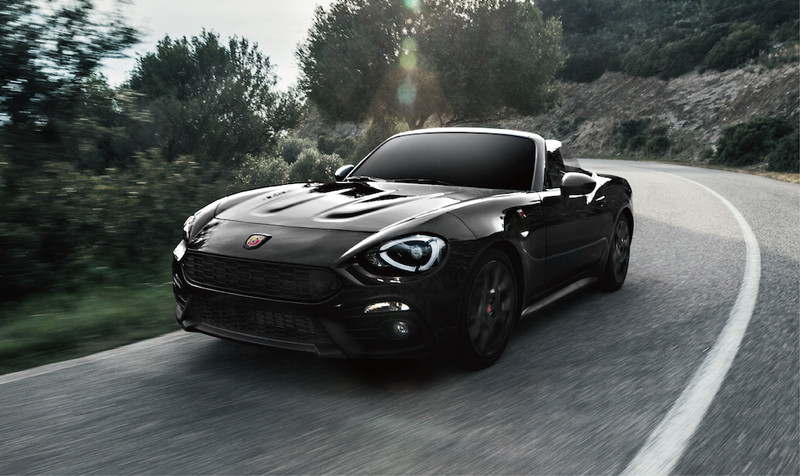 《Abarth 124 Spider 1 Year Anniversary》日本限量慶周年 《Abarth 124 Spider 1 Year Anniversary》日本限量慶周年
