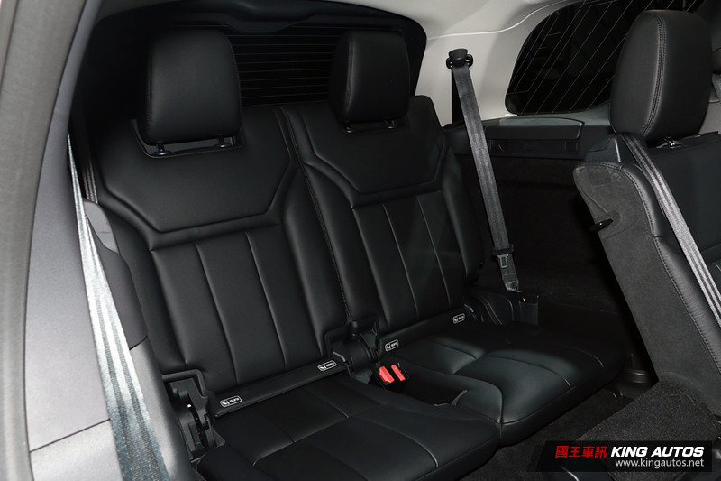 維持預售價 《Land Rover Discovery》4車型349萬元起登陸臺灣 維持預售價 《Land Rover Discovery》4車型349萬元起登陸臺灣