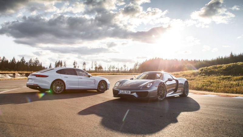 效率考量 《Porsche》不會為旗下Hybrid車型配備手排變速箱 效率考量 《Porsche》不會為旗下Hybrid車型配備手排變速箱