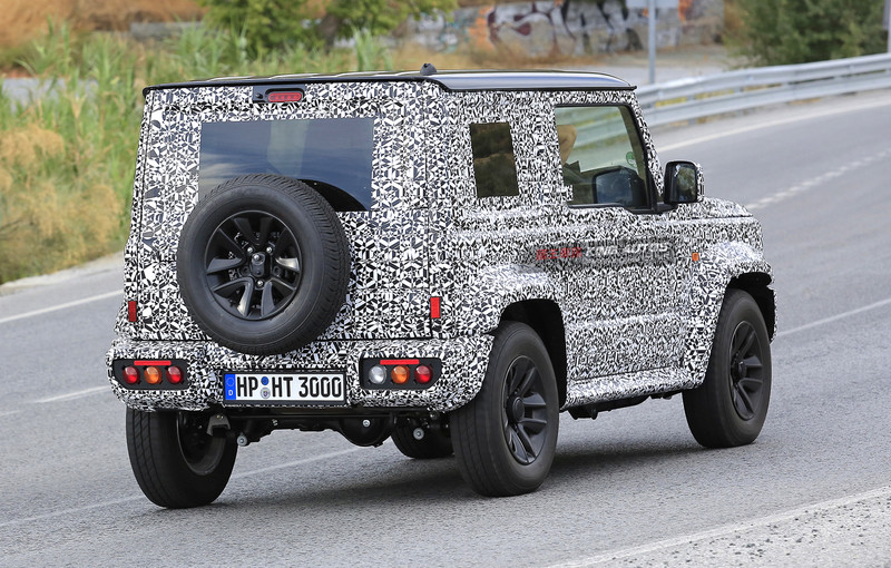 向經典致敬? 全新第4代《Suzuki Jimny》偽裝車首度現身 向經典致敬? 全新第4代《Suzuki Jimny》偽裝車首度現身