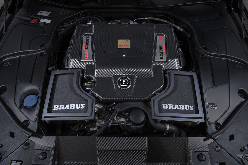 最強四座敞篷 《Brabus S 65 Cabrio Rocket 900》預告撼動法蘭克福車展 最強四座敞篷 《Brabus S 65 Cabrio Rocket 900》預告撼動法蘭克福車展