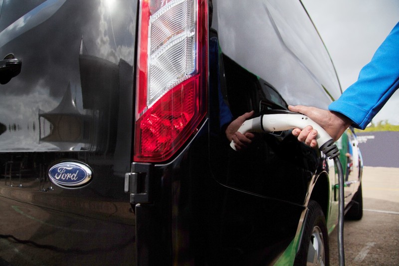 《Ford Transit Custom PHEV》綠能新作英國上路測試 《Ford Transit Custom PHEV》綠能新作英國上路測試