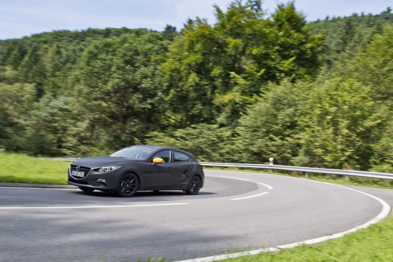 預覽下一代馬3創新科技 《Mazda》再度揭露Skyactiv-X引擎與車體底盤設計 預覽下一代馬3創新科技 《Mazda》再度揭露Skyactiv-X引擎與車體底盤設計