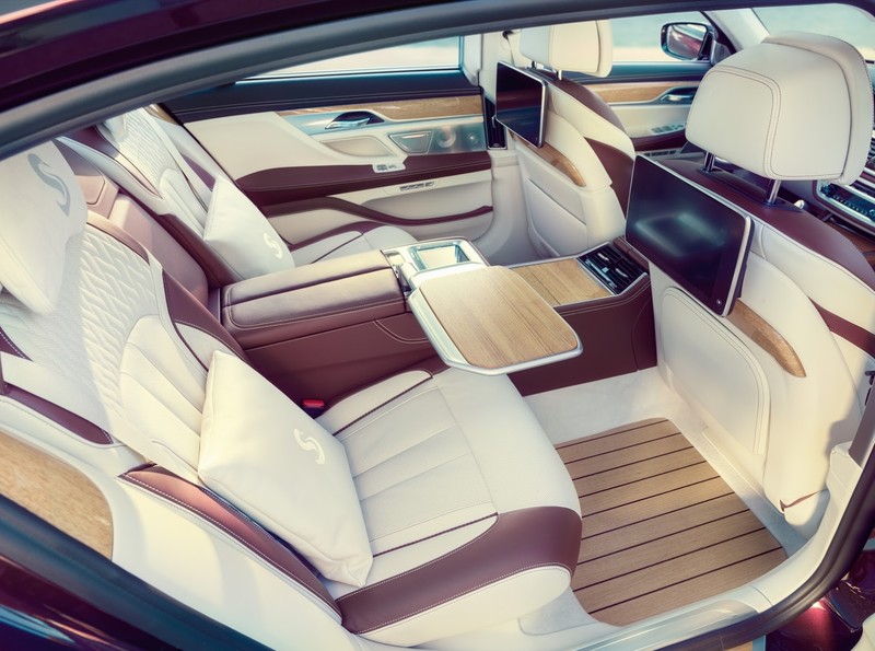 偕同芬蘭船廠精工合作 《BMW》打造客製化《M760Li xDrive V12 Excellence》 偕同芬蘭船廠精工合作 《BMW》打造客製化《M760Li xDrive V12 Excellence》