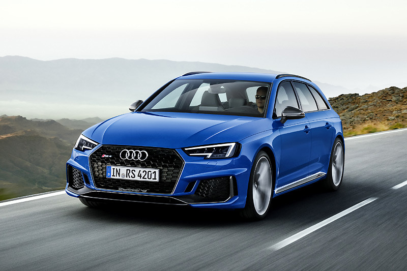 性能旅行車傳奇 全新《Audi RS 4 Avant》現身法蘭克福車展 性能旅行車傳奇 全新《Audi RS 4 Avant》現身法蘭克福車展