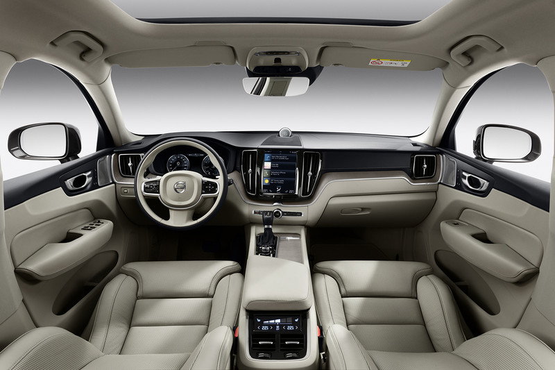 《Volvo XC60》預售起跑 225萬元起5車型先行 《Volvo XC60》預售起跑 225萬元起5車型先行