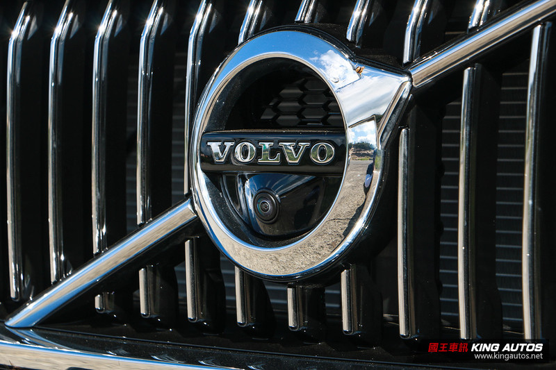 有了他,又何須再顧盼─《Volvo XC60 T6 Inscription》試駕報導 有了他,又何須再顧盼─《Volvo XC60 T6 Inscription》試駕報導