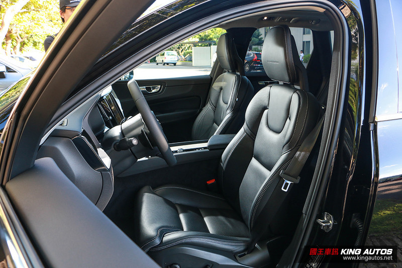 有了他,又何須再顧盼─《Volvo XC60 T6 Inscription》試駕報導 有了他,又何須再顧盼─《Volvo XC60 T6 Inscription》試駕報導