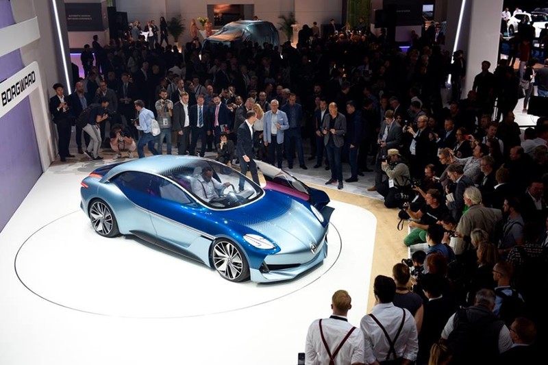 《Borgward Isabella Concept》經典概念重現2017年法蘭克福車展 《Borgward Isabella Concept》經典概念重現2017年法蘭克福車展