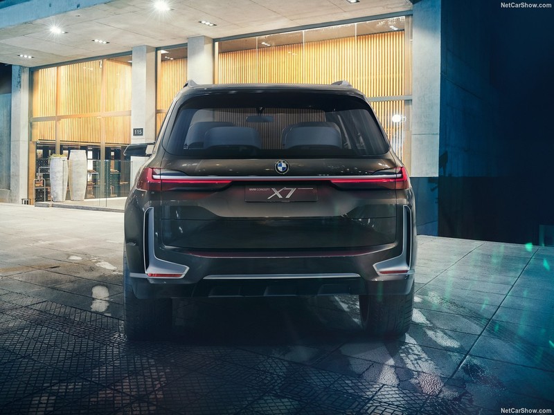 預覽《BMW》電能概念 《X7 iPerformance》&《i Vision Dynamics》法蘭克福連袂登場 預覽《BMW》電能概念 《X7 iPerformance》&《i Vision Dynamics》法蘭克福連袂登場