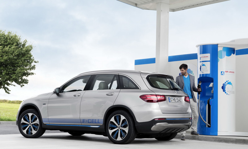 《Mercedes-Benz》公佈新年度產品計畫 《A-Class Sedan》《GLC F-Cell》等多款新車即將發表 《Mercedes-Benz》公佈新年度產品計畫 《A-Class Sedan》《GLC F-Cell》等多款新車即將發表