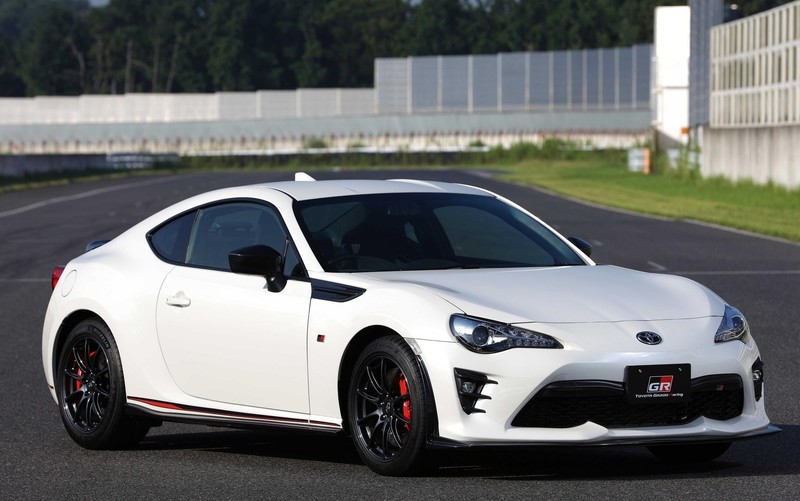《Toyota》準備打造運動化車型大軍 全新《GR》陣容日本提前現身 《Toyota》準備打造運動化車型大軍 全新《GR》陣容日本提前現身