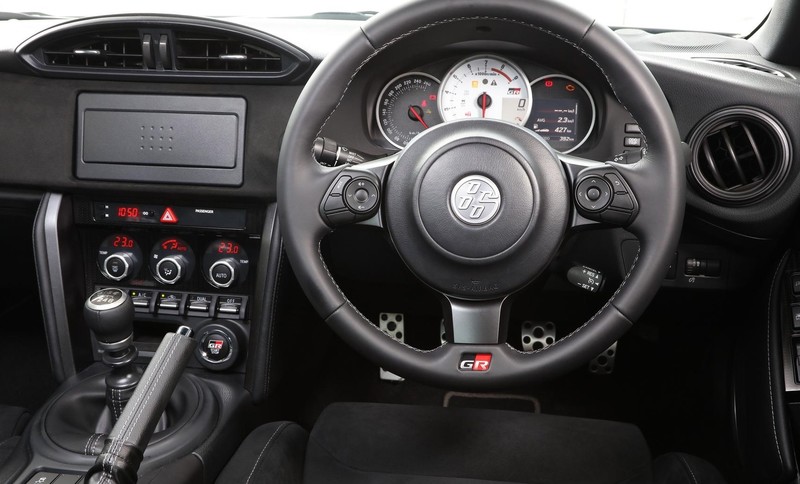 《Toyota》準備打造運動化車型大軍 全新《GR》陣容日本提前現身 《Toyota》準備打造運動化車型大軍 全新《GR》陣容日本提前現身