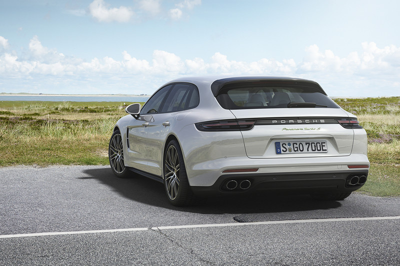 《Porsche Panamera Turbo E-Hybrid Sport Turismo》亮相 身懷680匹馬力化身最強旅行 《Porsche Panamera Turbo E-Hybrid Sport Turismo》亮相 身懷680匹馬力化身最強旅行