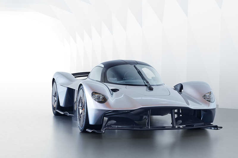 《Aston Martin》冠名 《Red Bull Racing》2018年更名《Aston Martin Red Bull 《Aston Martin》冠名 《Red Bull Racing》2018年更名《Aston Martin Red Bull