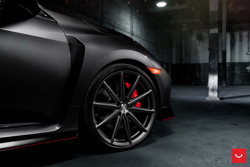 專為《Honda Civic Type R》準備? Vossen發表最新VFS系列旋壓鍛造輪圈 專為《Honda Civic Type R》準備? Vossen發表最新VFS系列旋壓鍛造輪圈