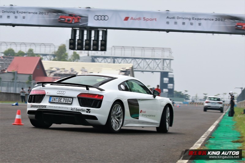 操駕技術升等之道 《Audi Driving Experience 2017》賽道體驗 操駕技術升等之道 《Audi Driving Experience 2017》賽道體驗