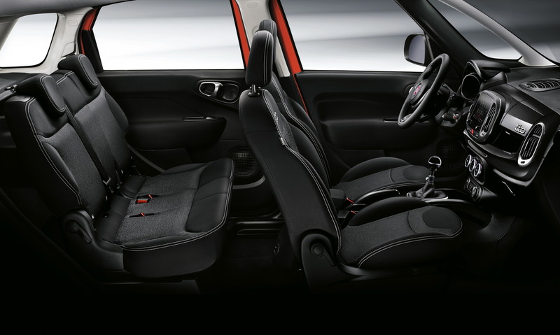 《Fiat 500L City Cross》跨界新成員搶眼現身 《Fiat 500L City Cross》跨界新成員搶眼現身