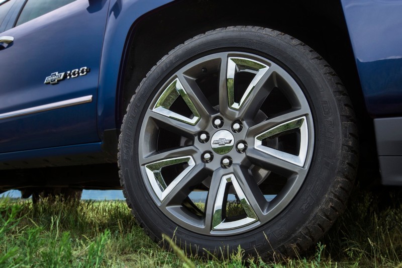 《Chevrolet Colorado Centennial Edition》攜手《Silverado》歡慶百周年 《Chevrolet Colorado Centennial Edition》攜手《Silverado》歡慶百周年