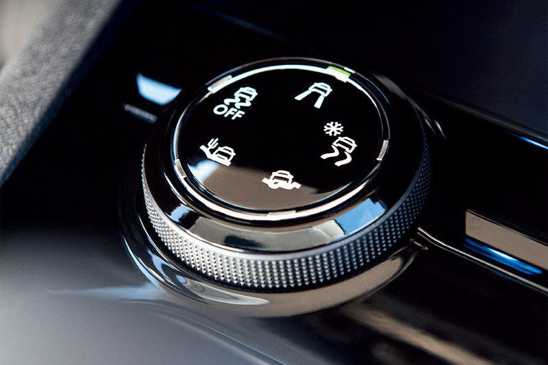 《Peugeot 3008 BlueHDi Special Edition》日本市場新成員報到 《Peugeot 3008 BlueHDi Special Edition》日本市場新成員報到