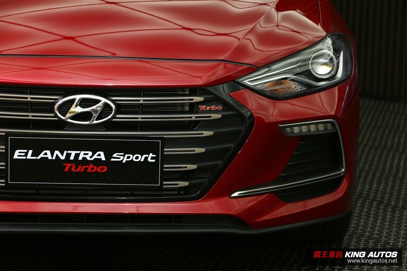 韓系性能房車終登場 《Hyundai Elantra Sport》臺灣109.9萬元正式發表 韓系性能房車終登場 《Hyundai Elantra Sport》臺灣109.9萬元正式發表