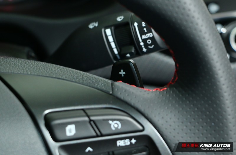 韓系性能房車終登場 《Hyundai Elantra Sport》臺灣109.9萬元正式發表 韓系性能房車終登場 《Hyundai Elantra Sport》臺灣109.9萬元正式發表