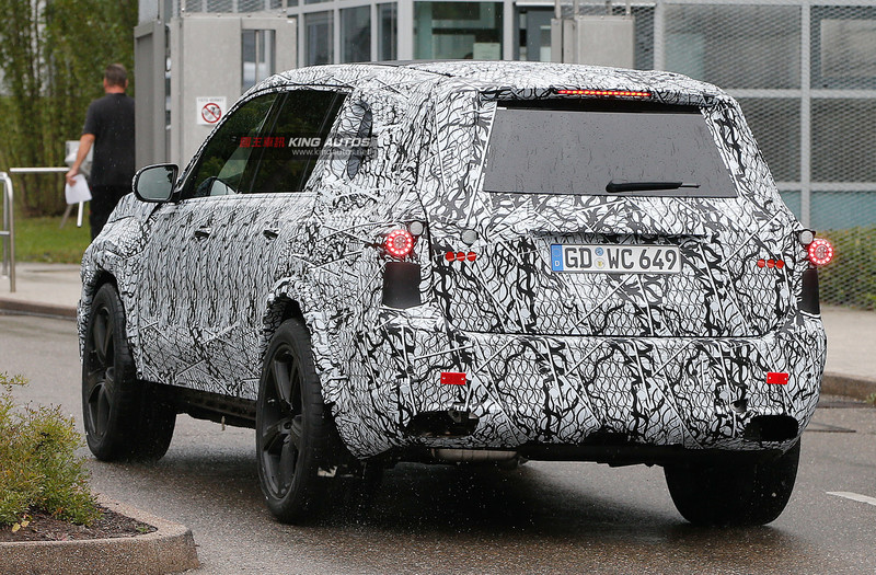 瞄準BMW X7無誤! 新世代《Mercedes-Benz GLS》偽裝車首度曝光 瞄準BMW X7無誤! 新世代《Mercedes-Benz GLS》偽裝車首度曝光