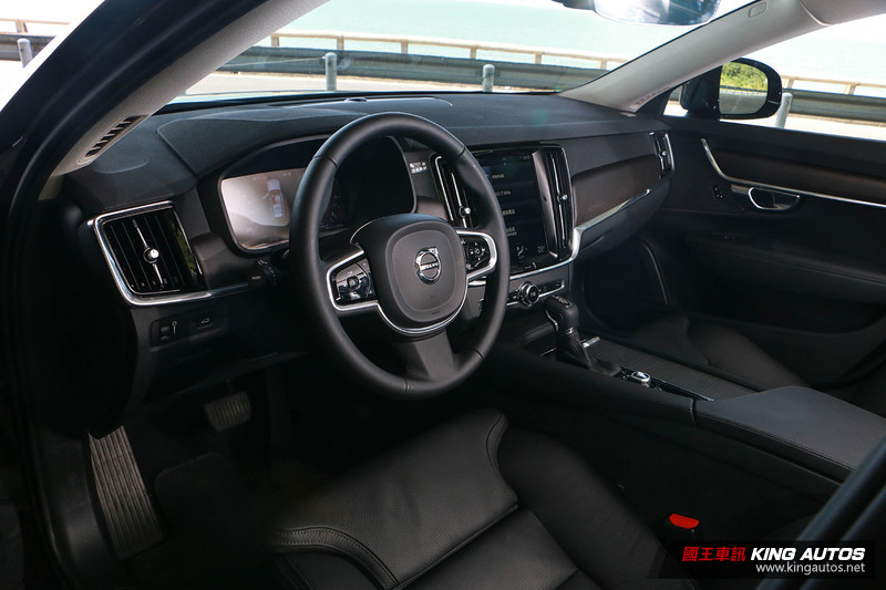 【Why Buy?】《Volvo V90 Cross Country D5 Plus》值得購買的理由? 【Why Buy?】《Volvo V90 Cross Country D5 Plus》值得購買的理由?